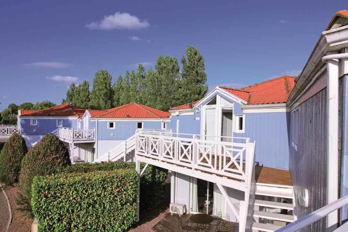 Park & Suites Village La Rochelle - Marans Marans  Exterior foto